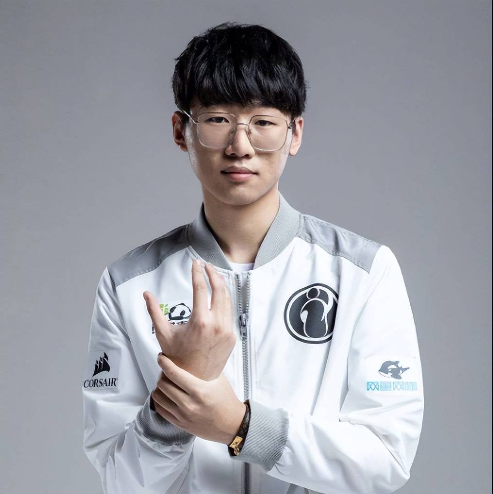 Uzi新星绝杀表现惊艳，阿森纳未来可期！